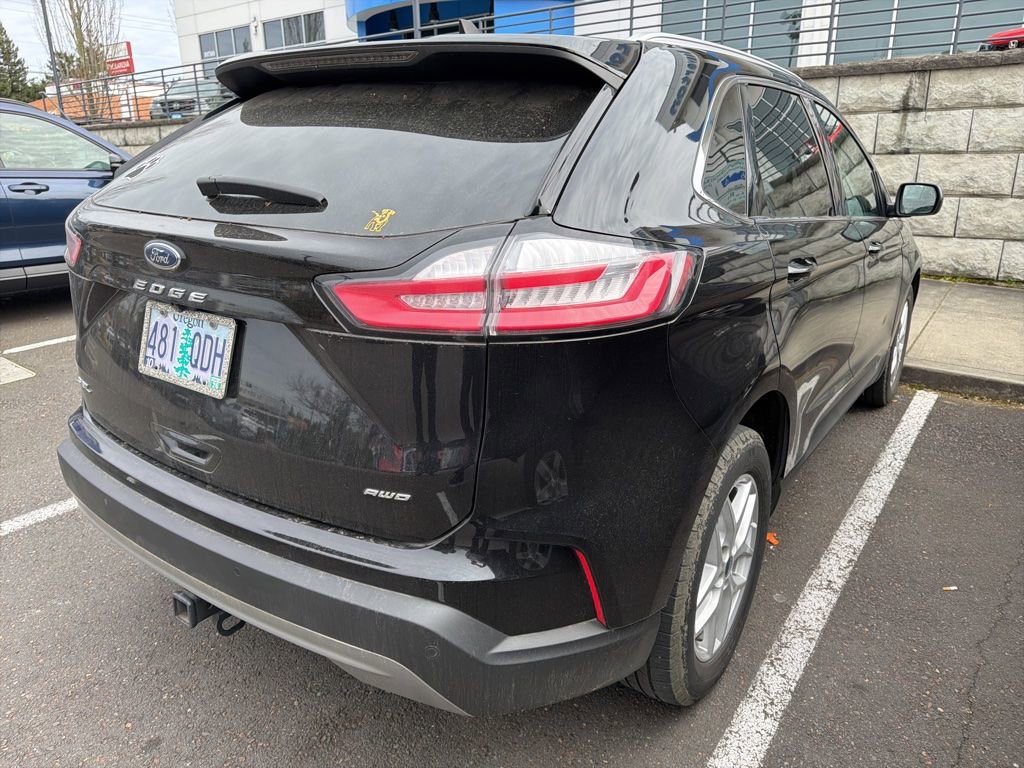 Used 2021 Ford Edge SEL w/ Convenience Package image 4