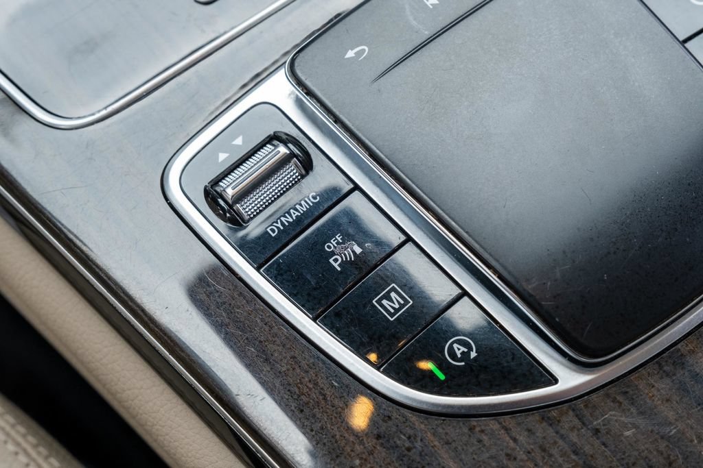 Used 2022 Mercedes-Benz GLC 300 4MATIC image 19