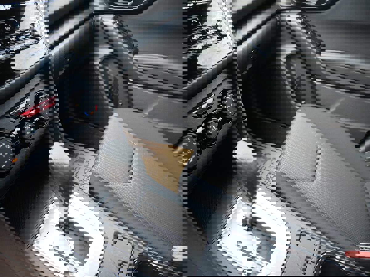 Used 2021 Subaru Impreza 2.0i image 14