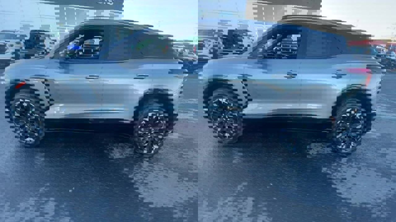 Used 2024 Chevrolet Blazer EV RS image 6