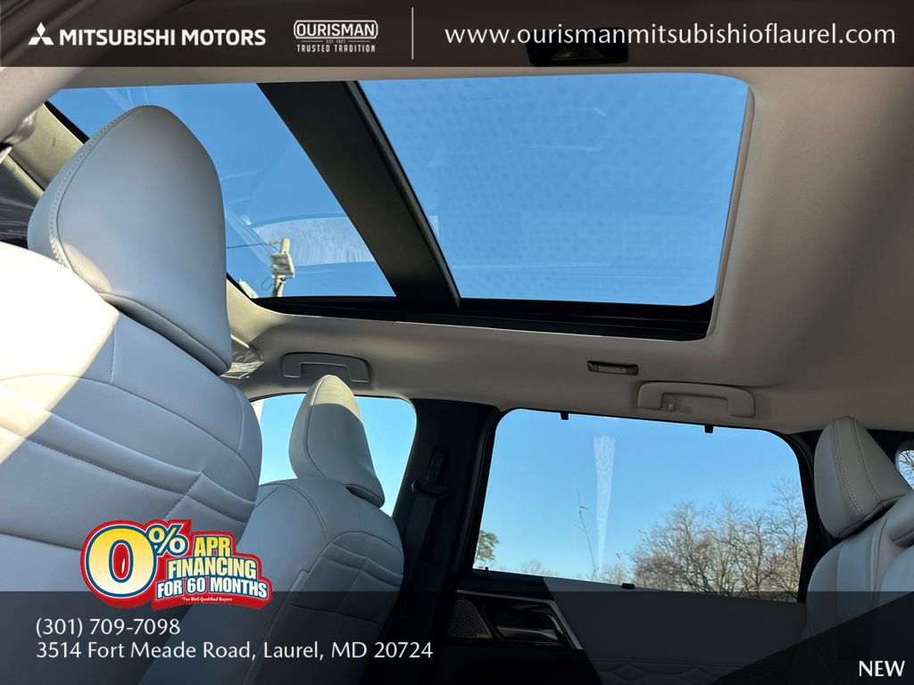 New 2025 Mitsubishi Outlander SEL image 19
