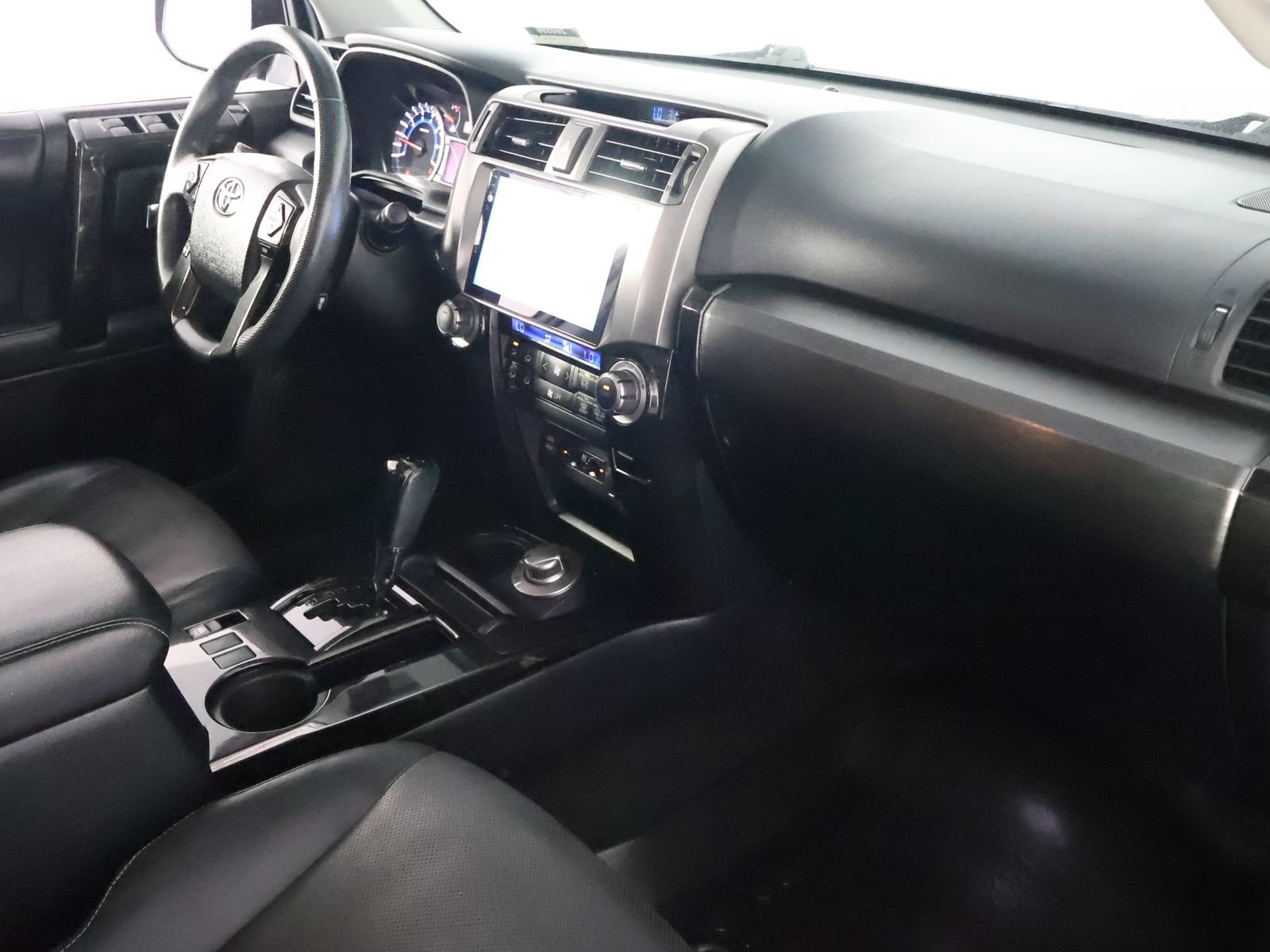 Used 2019 Toyota 4Runner Limited AWD/4WD image 51