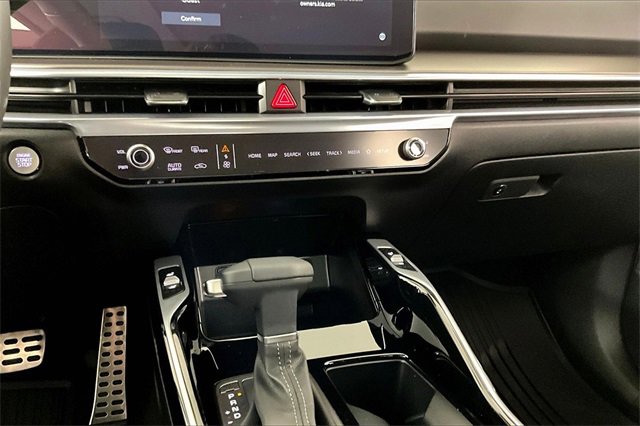 New 2026 Kia Sorento SX image 7