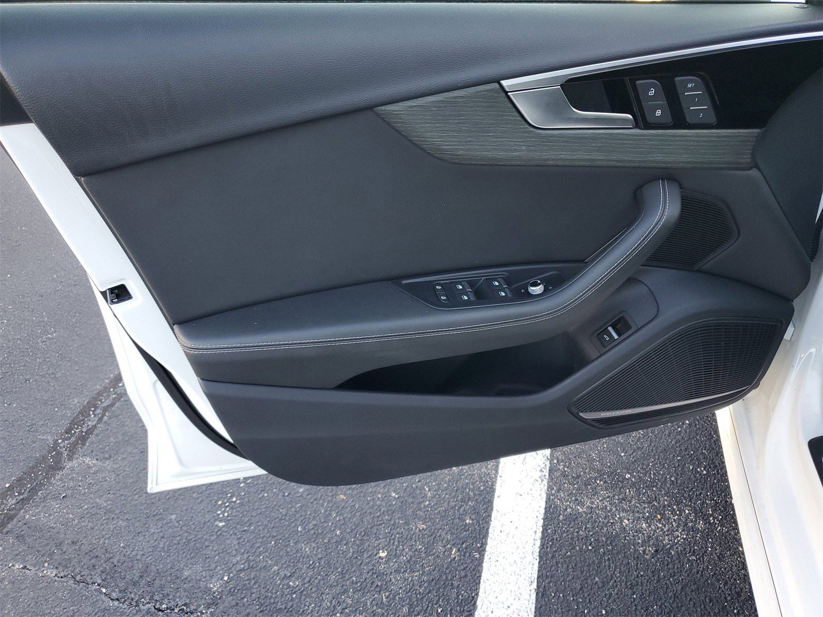 Used 2023 Audi A4 2.0T Premium Plus image 8