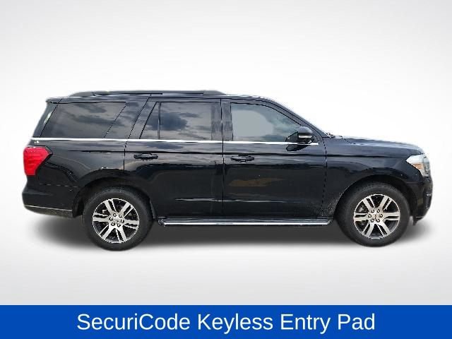 Used 2023 Ford Expedition XLT RWD image 11