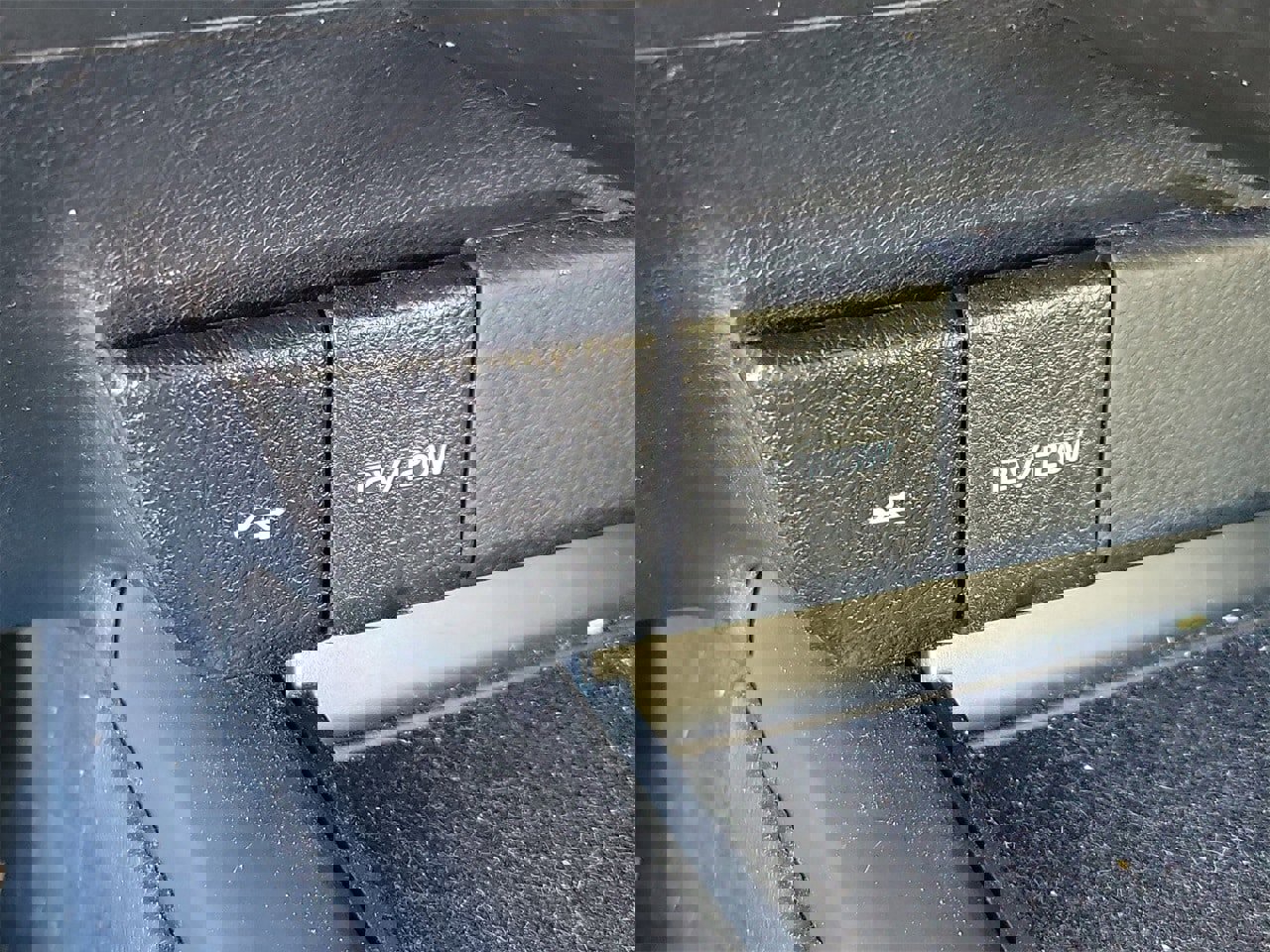 Used 2023 Toyota Camry SE image 29