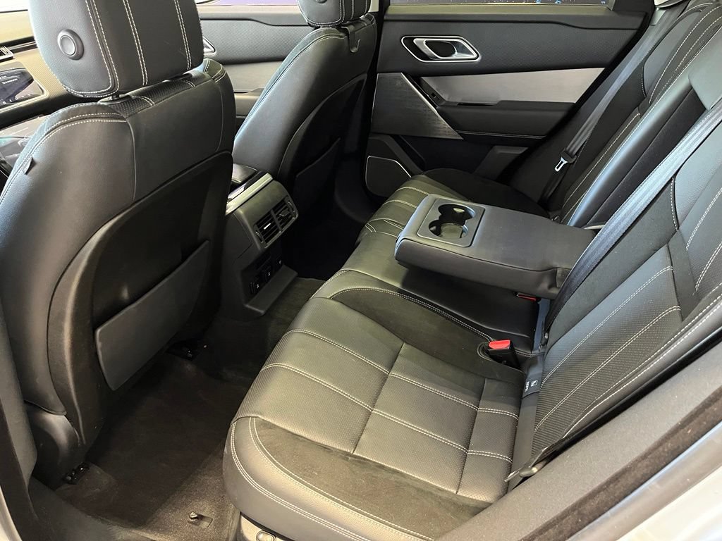 Used 2019 Land Rover Range Rover Velar R-Dynamic SE AWD/4WD image 21