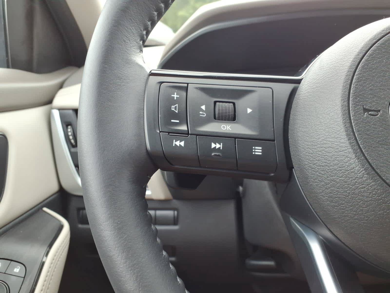 Used 2023 Nissan Rogue SV w/ SV Premium B Package AWD/4WD image 22