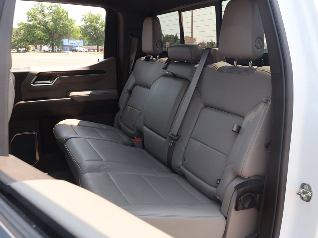Used 2022 GMC Sierra 1500 SLT w/ SLT Convenience Package AWD/4WD image 36
