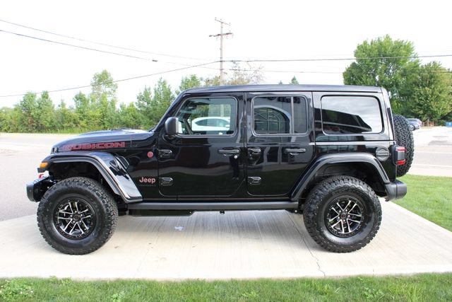New 2027 Jeep Wrangler Unlimited Rubicon AWD/4WD image 31