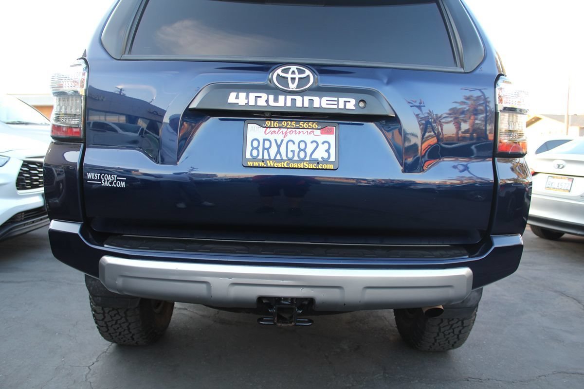 Used 2020 Toyota 4Runner TRD Off-Road w/ Wilderness Package AWD/4WD image 18