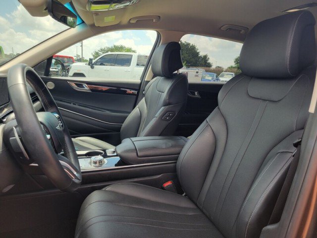 Used 2025 Genesis GV80 2.5T Standard AWD/4WD image 13