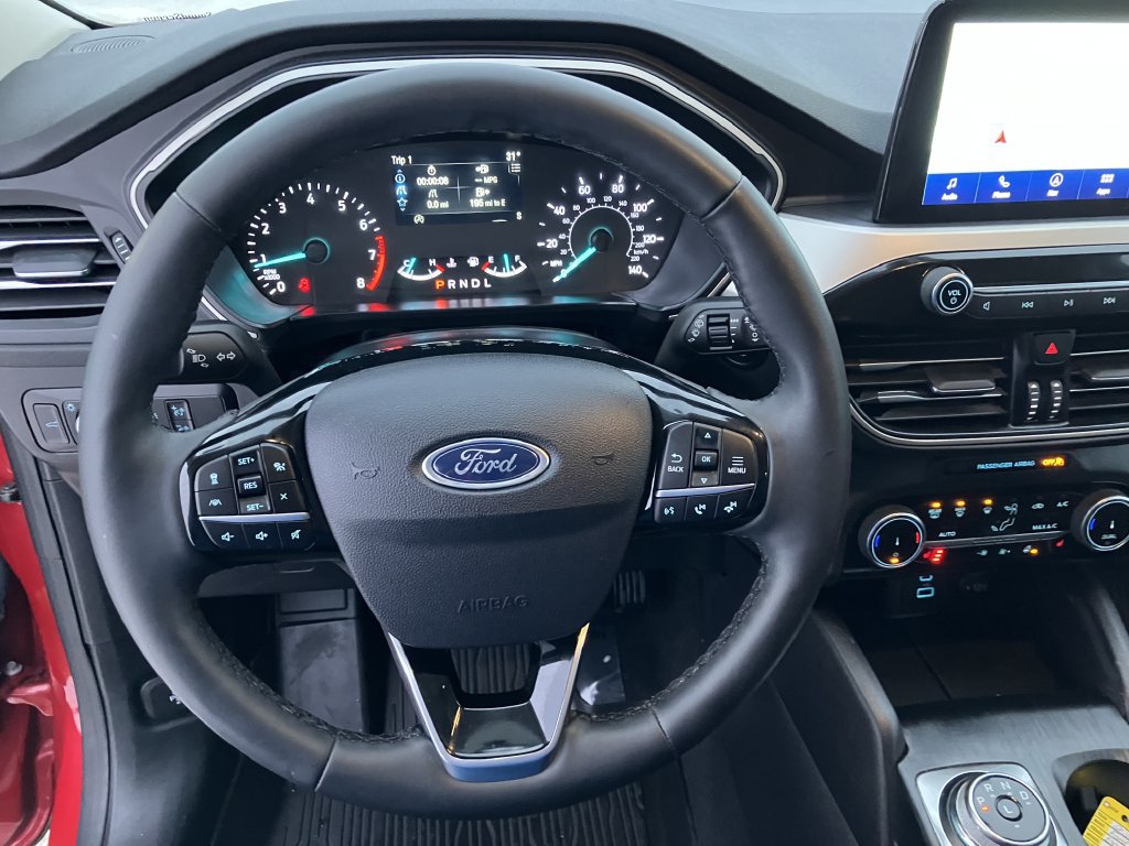 Used 2022 Ford Escape SEL AWD/4WD image 11