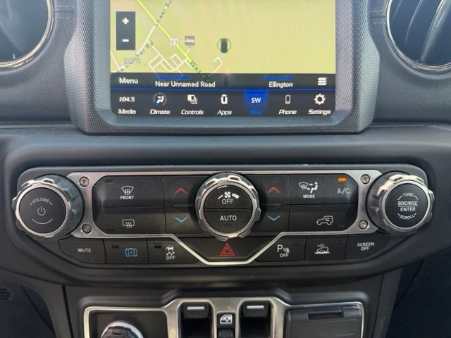 Certified 2023 Jeep Wrangler Unlimited Sahara AWD/4WD image 19