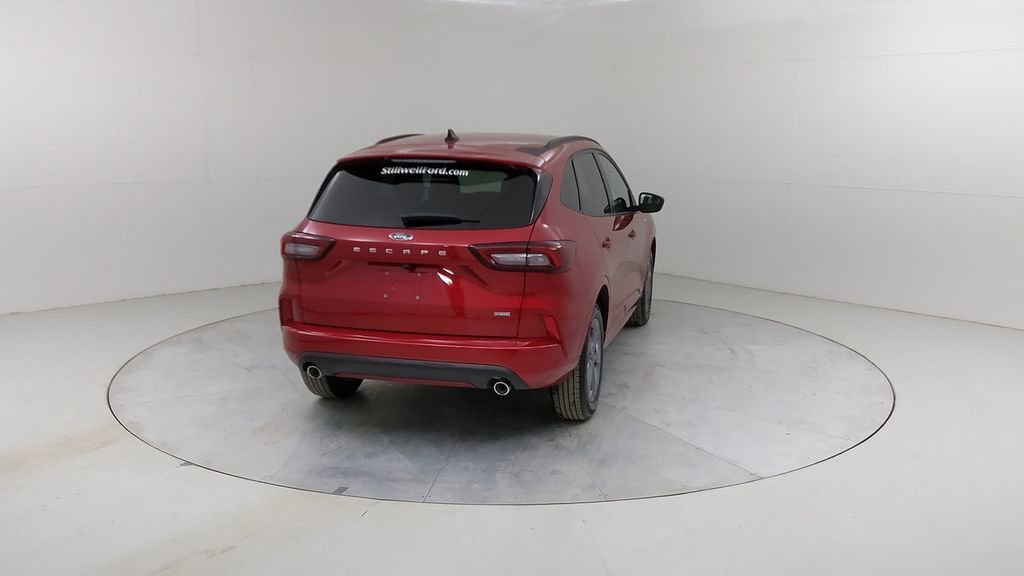 Certified 2024 Ford Escape ST-Line w/ Equipment Group 301A image 14