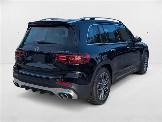 New 2025 Mercedes-Benz GLB 35 AMG 4MATIC image 2