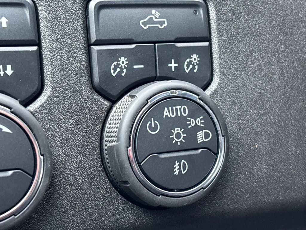 Used 2024 Chevrolet Silverado 1500 RST w/ Z71 Off-Road Package image 25