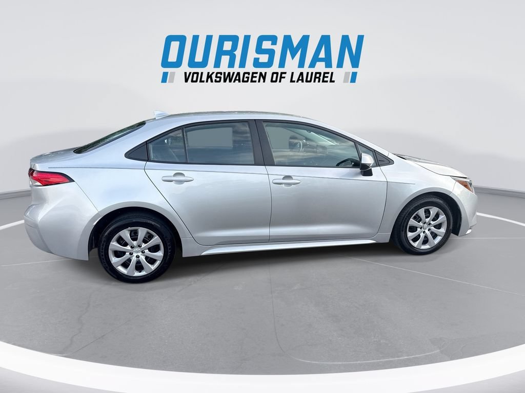 Used 2024 Toyota Corolla LE FWD image 9