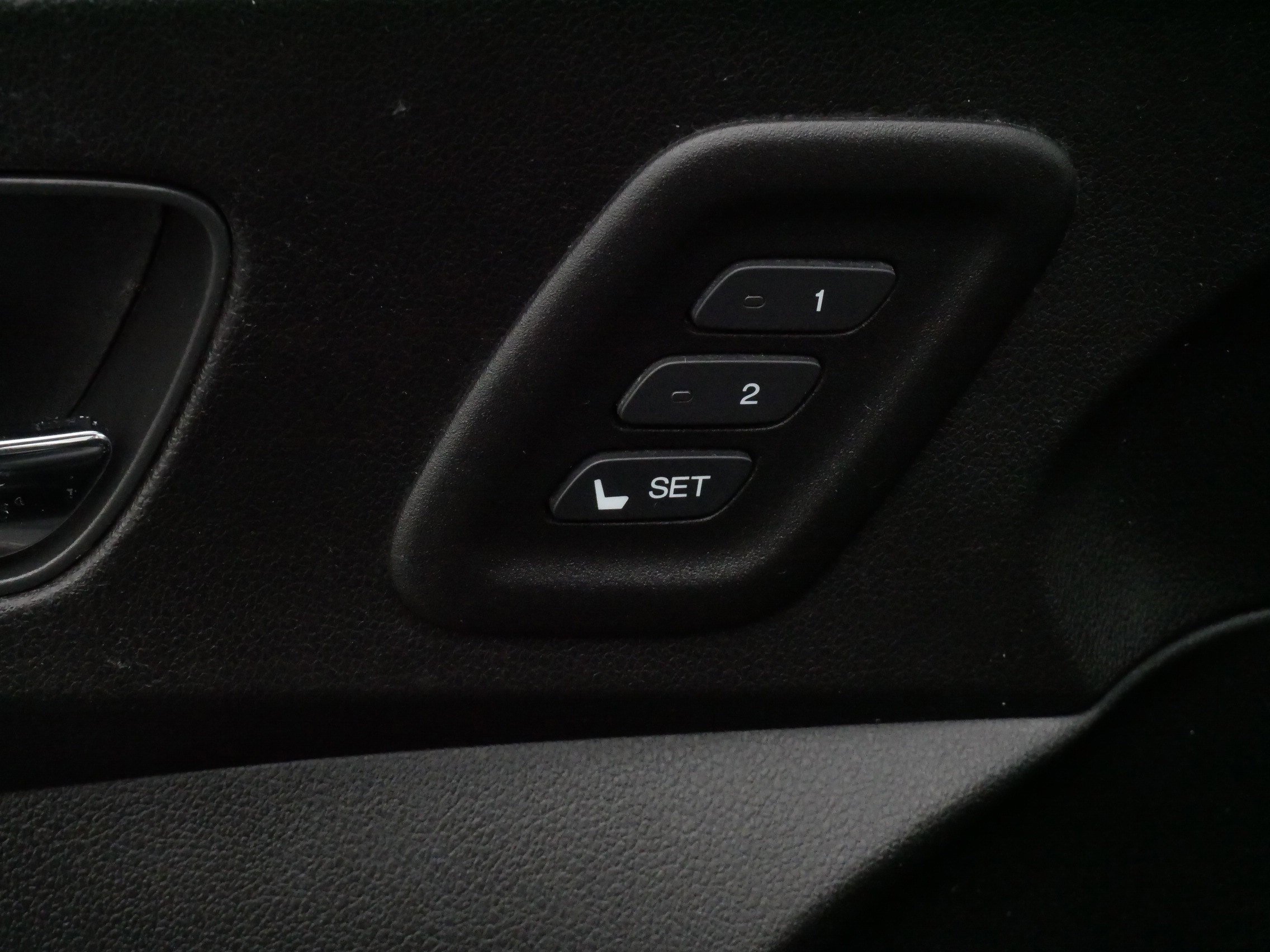 Used 2015 Honda CR-V Touring image 18
