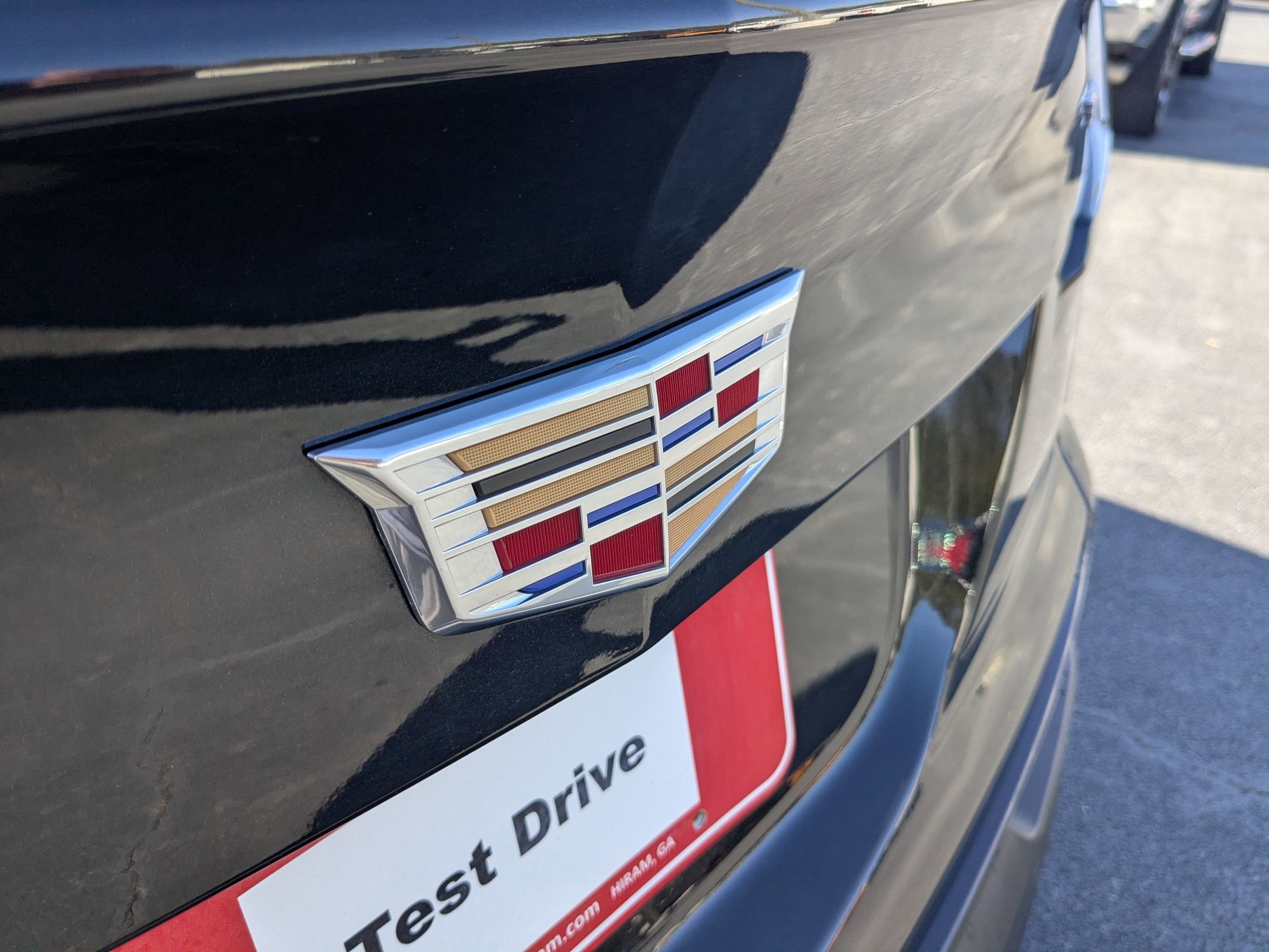 Used 2023 Cadillac XT4 Sport w/ Cold Weather Package image 29