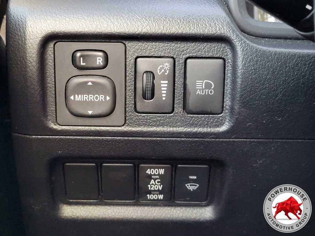 Used 2024 Toyota 4Runner SR5 image 28