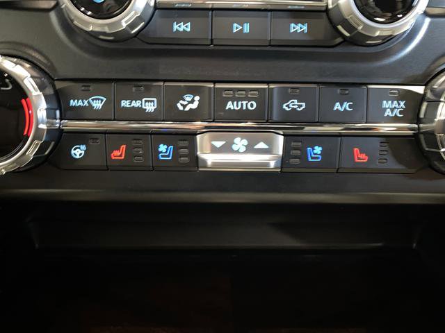 Used 2024 Ford F350 King Ranch w/ Chrome Package image 7