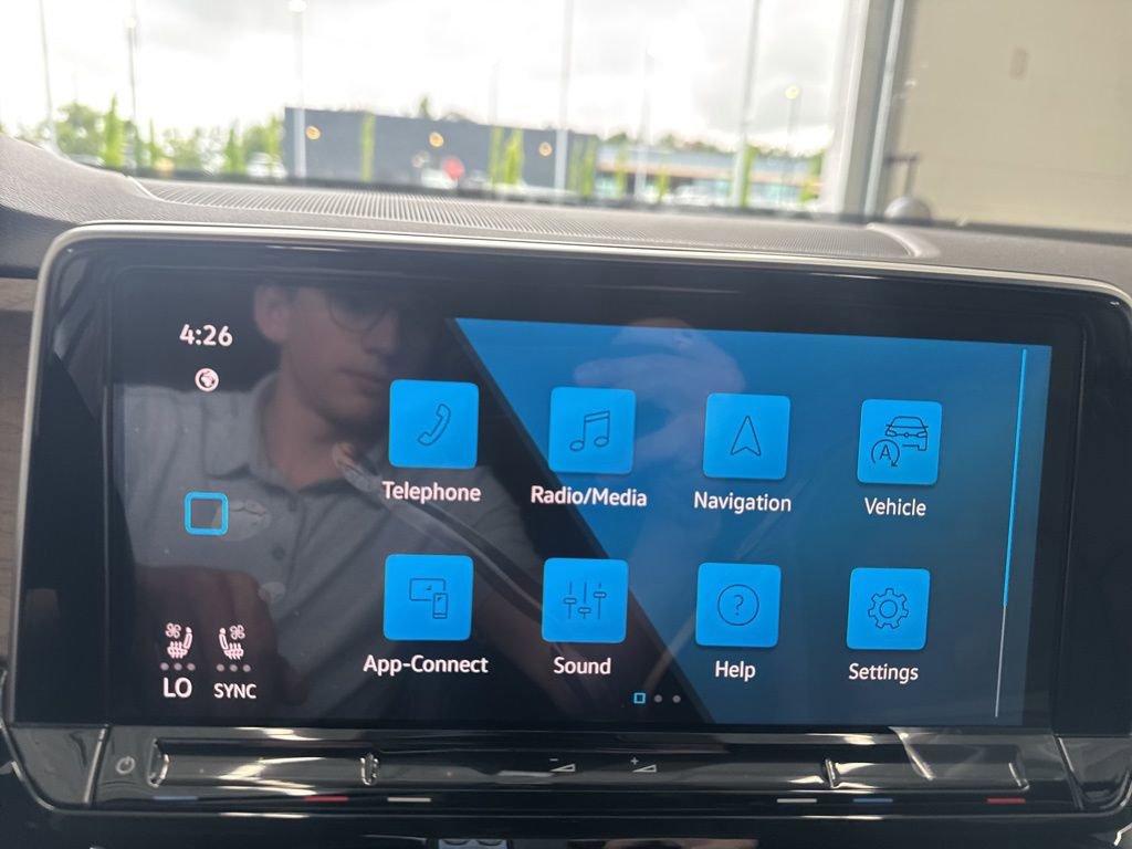 New 2026 Volkswagen Atlas SE image 22