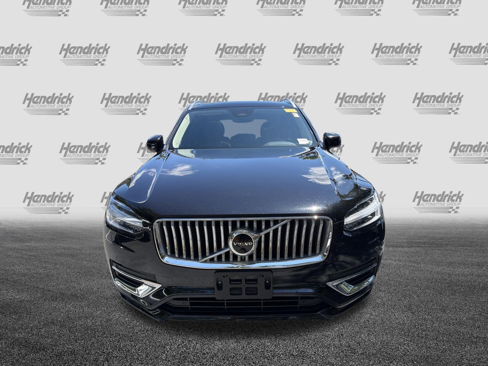 Used 2023 Volvo XC90 B6 Plus AWD/4WD image 3