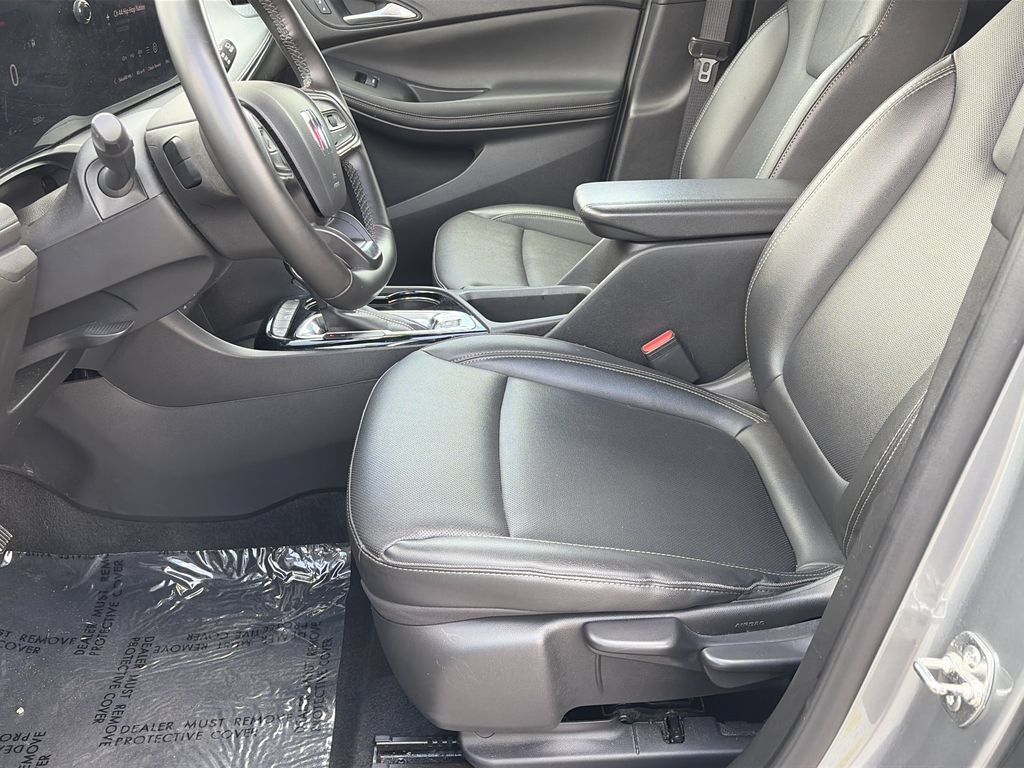 Used 2024 Buick Encore GX Sport Touring FWD image 20