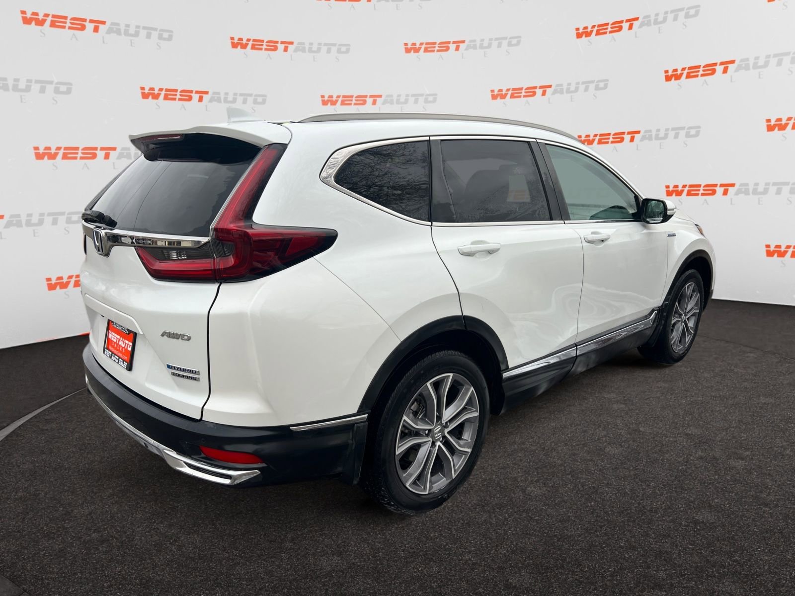 Used 2020 Honda CR-V Touring image 5