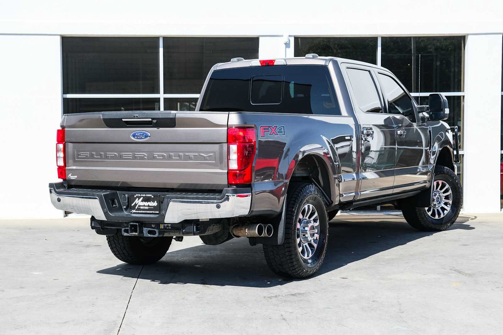 Used 2022 Ford F350 Lariat w/ Lariat Ultimate Package AWD/4WD image 11