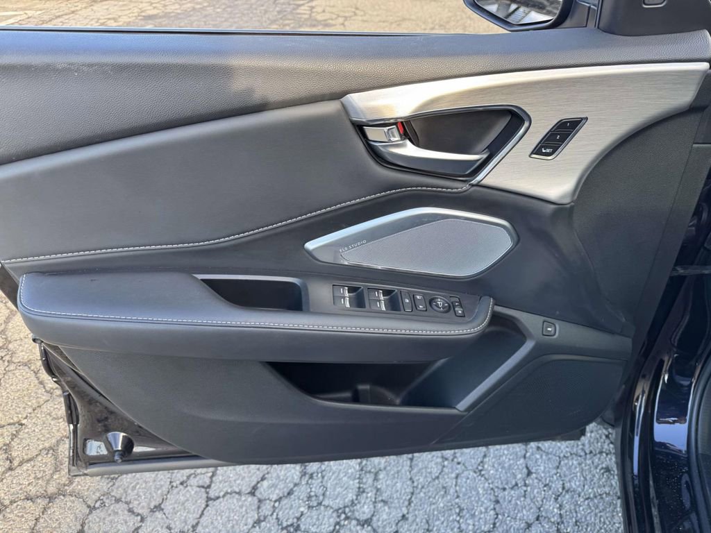 Certified 2023 Acura RDX w/ Technology Package image 15