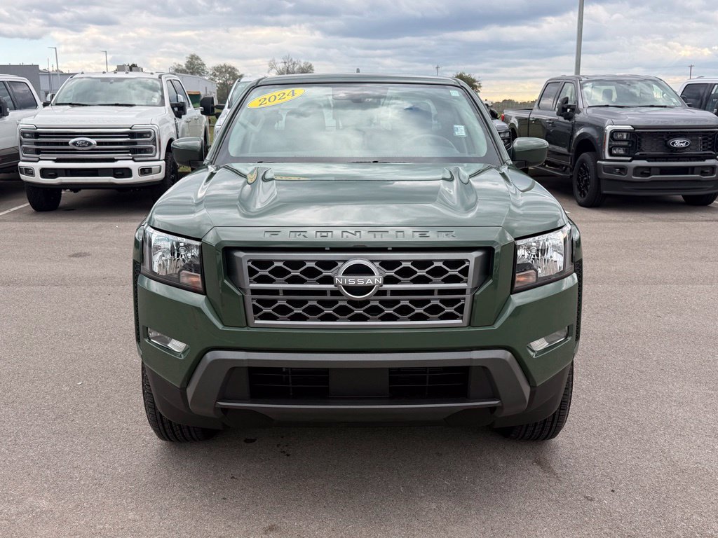 Used 2024 Nissan Frontier SV w/ SV Convenience Package RWD image 37