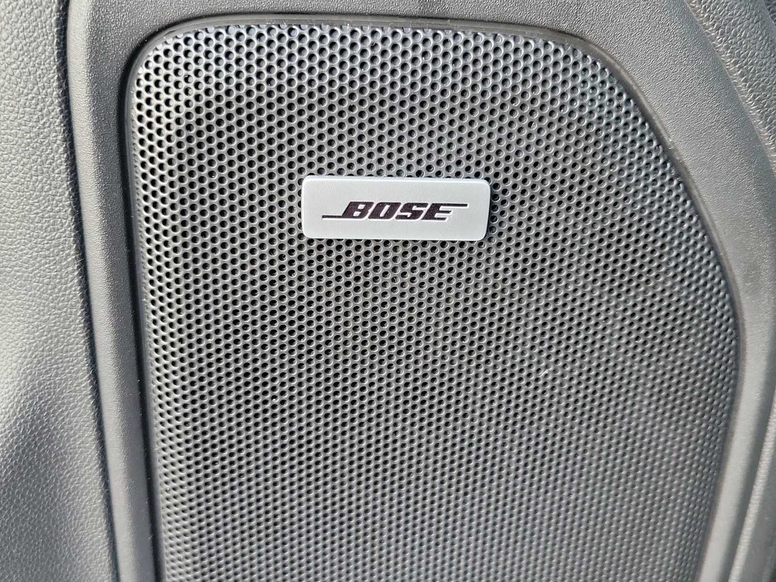 Used 2020 GMC Sierra 1500 SLT w/ SLT Premium Plus Package AWD/4WD image 30