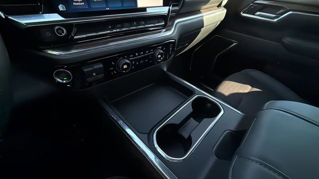 Used 2024 Chevrolet Silverado 2500 LT w/ Convenience Package image 15