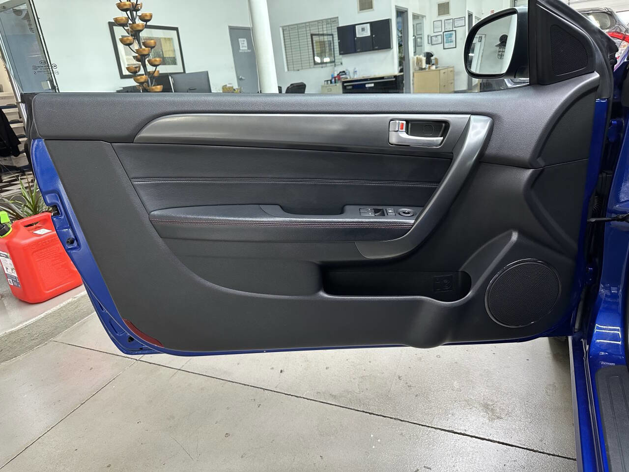 Used 2012 Kia Forte Koup SX w/ Leather Pkg image 10