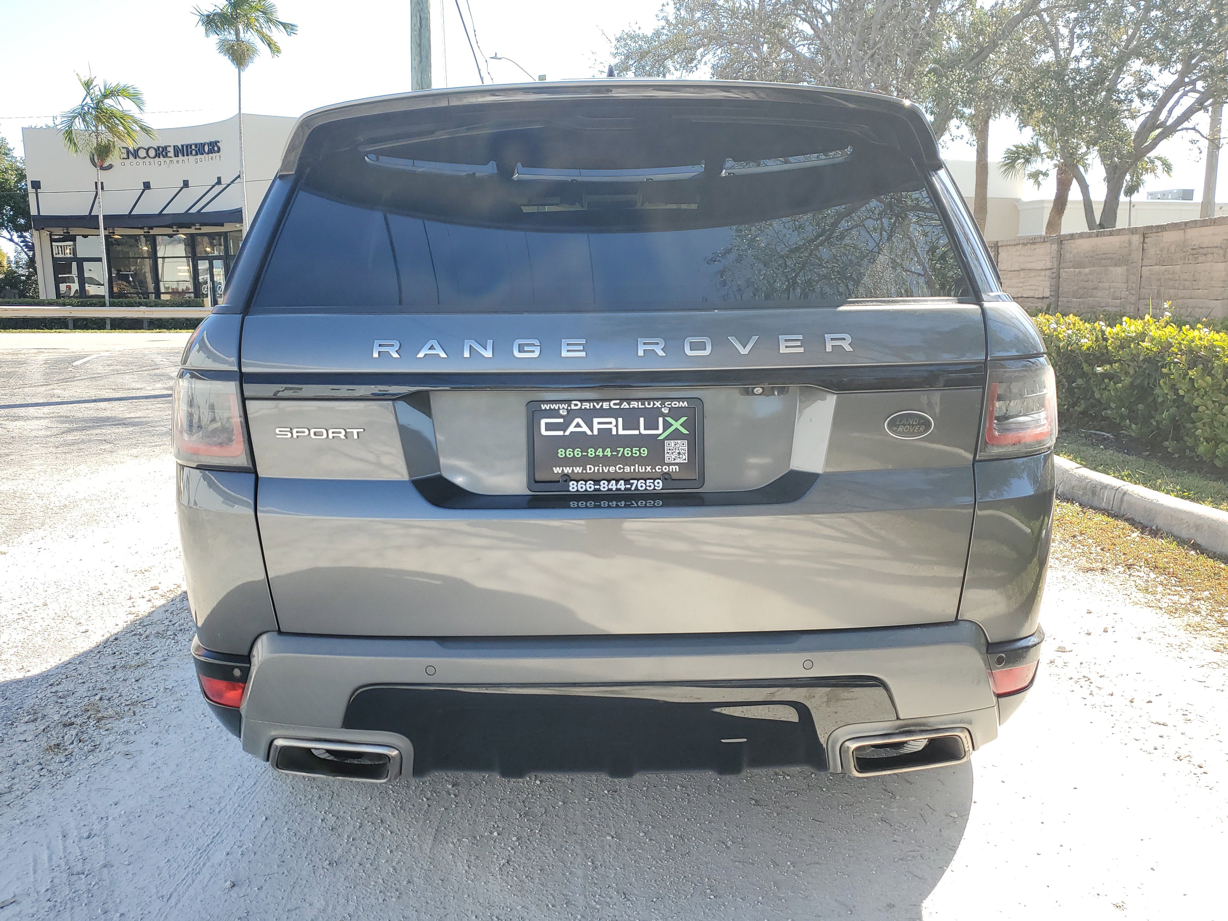 Used 2018 Land Rover Range Rover Sport SE image 9