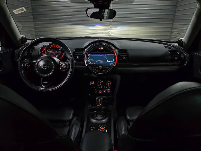 Used 2020 MINI Cooper Clubman S image 11