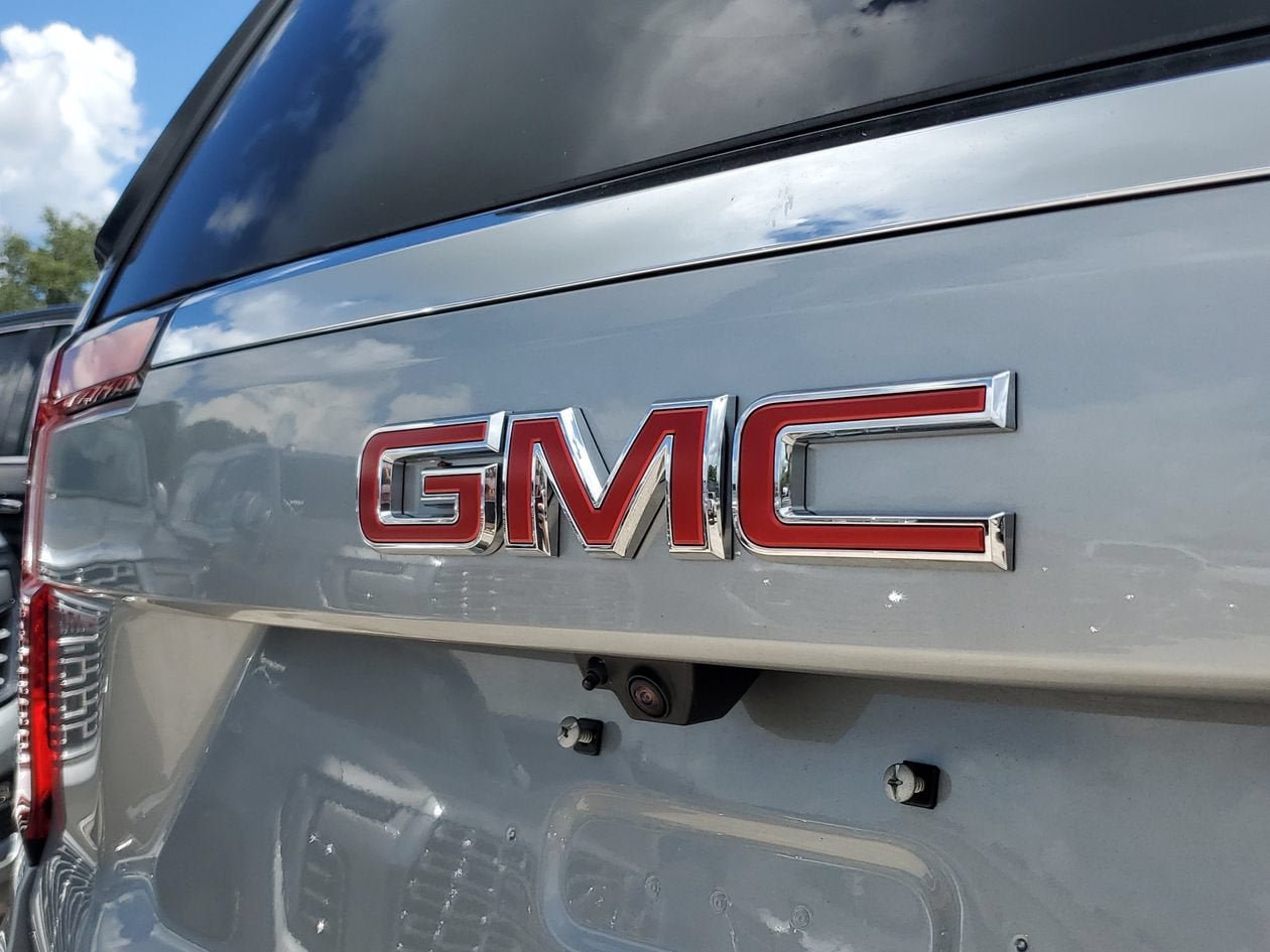 New 2026 GMC Yukon XL Elevation RWD image 7