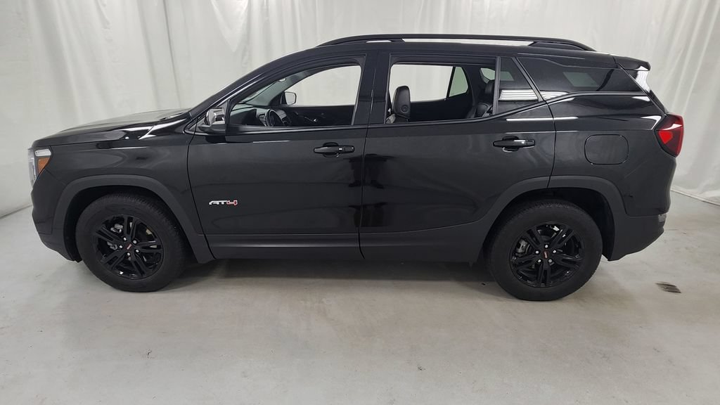 Used 2024 GMC Terrain AT4 w/ LPO, Floor Liner Package AWD/4WD image 6