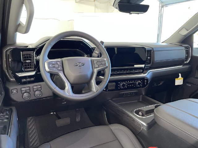 New 2026 Chevrolet Silverado 2500 LTZ w/ LTZ Plus Package AWD/4WD image 22