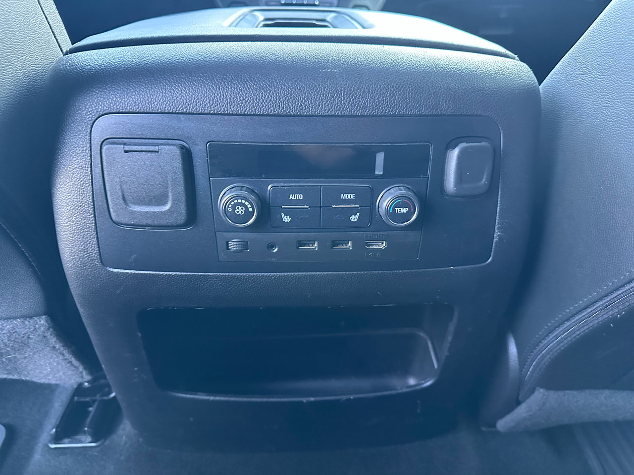 Used 2017 Chevrolet Tahoe Premier image 37