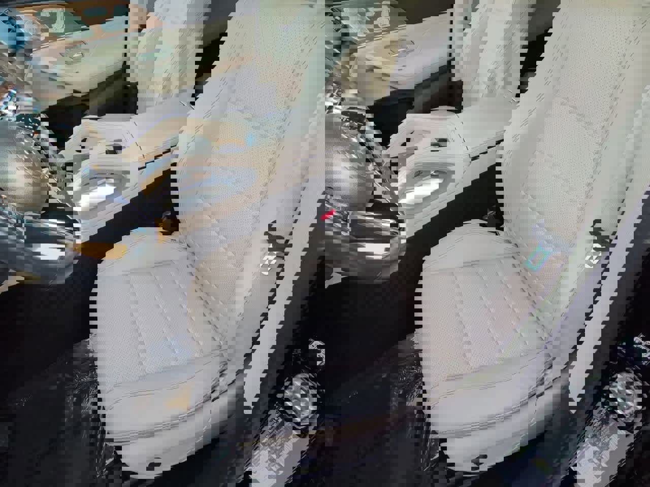 Used 2024 Mercedes-Benz GLE 350 4MATIC image 16