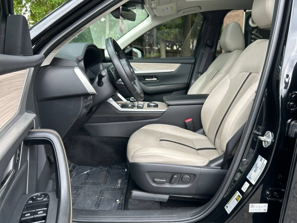 Used 2025 MAZDA CX-90 3.3 Turbo w/ Preferred Package AWD/4WD image 14
