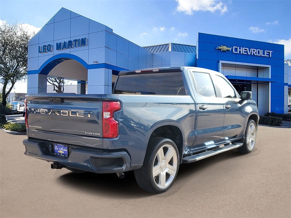 Used 2024 Chevrolet Silverado 1500 Custom image 3