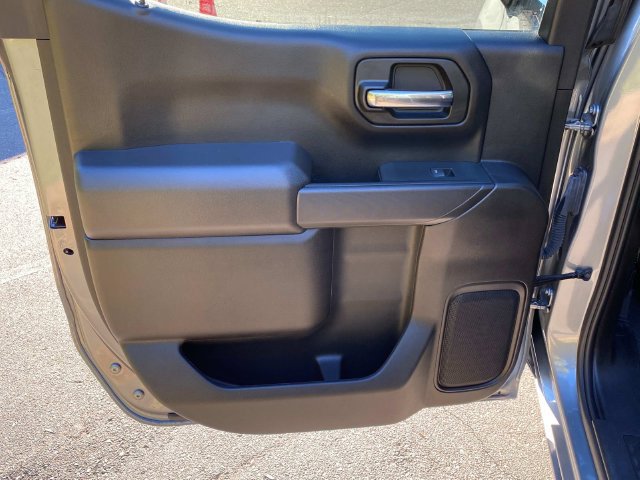 Used 2024 Chevrolet Silverado 1500 Custom RWD image 10