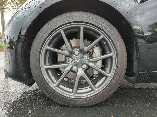 Used 2018 Tesla Model 3 Long Range image 24