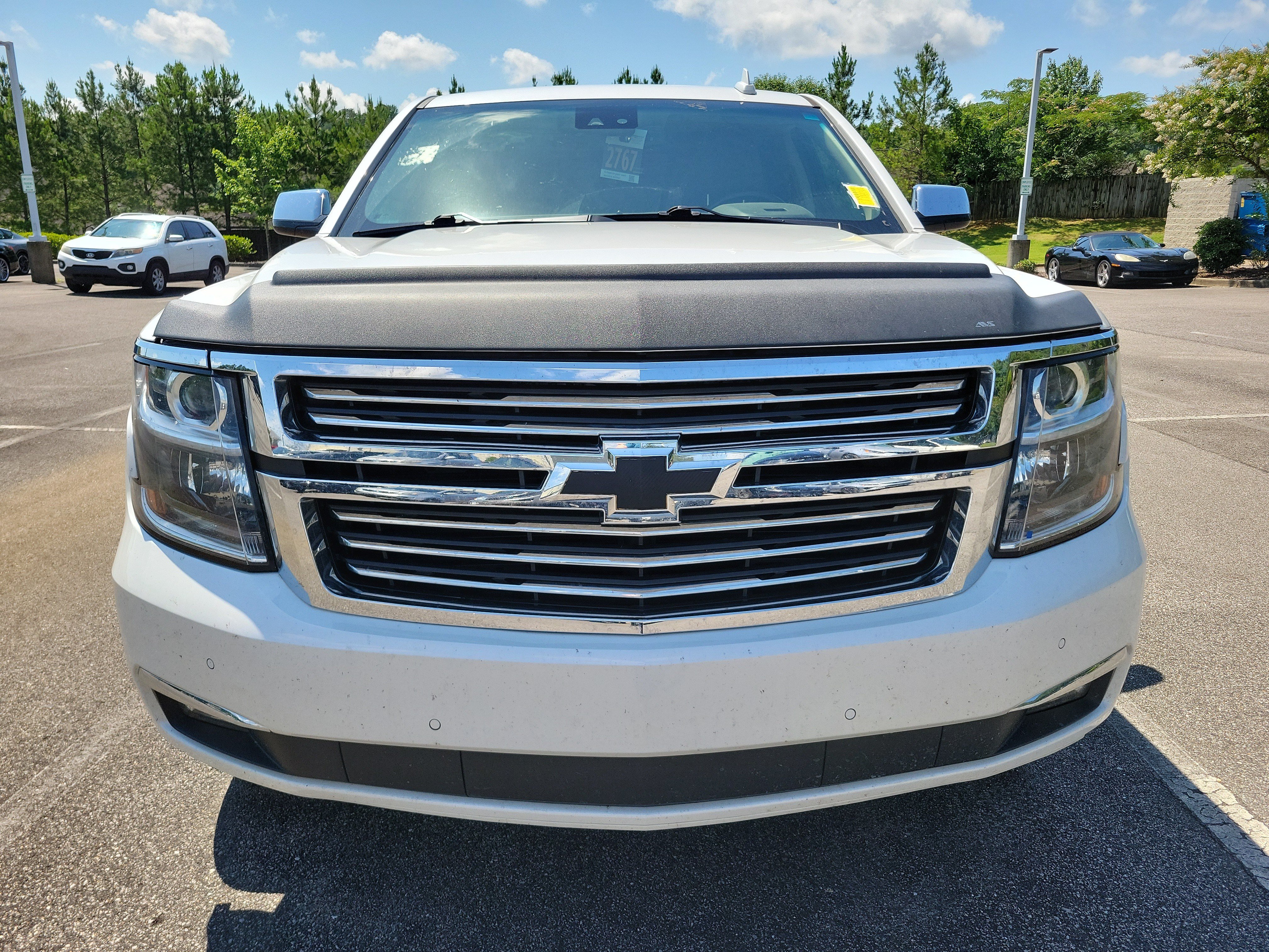 Used 2020 Chevrolet Suburban Premier RWD image 2
