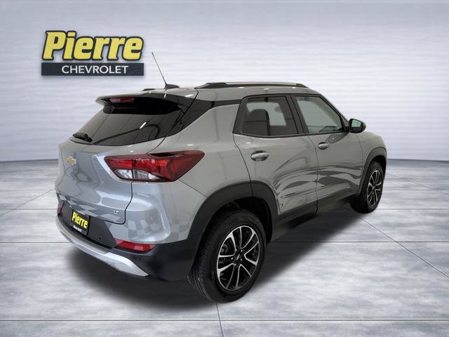New 2026 Chevrolet TrailBlazer LT w/ LT Cold Weather Package AWD/4WD image 5