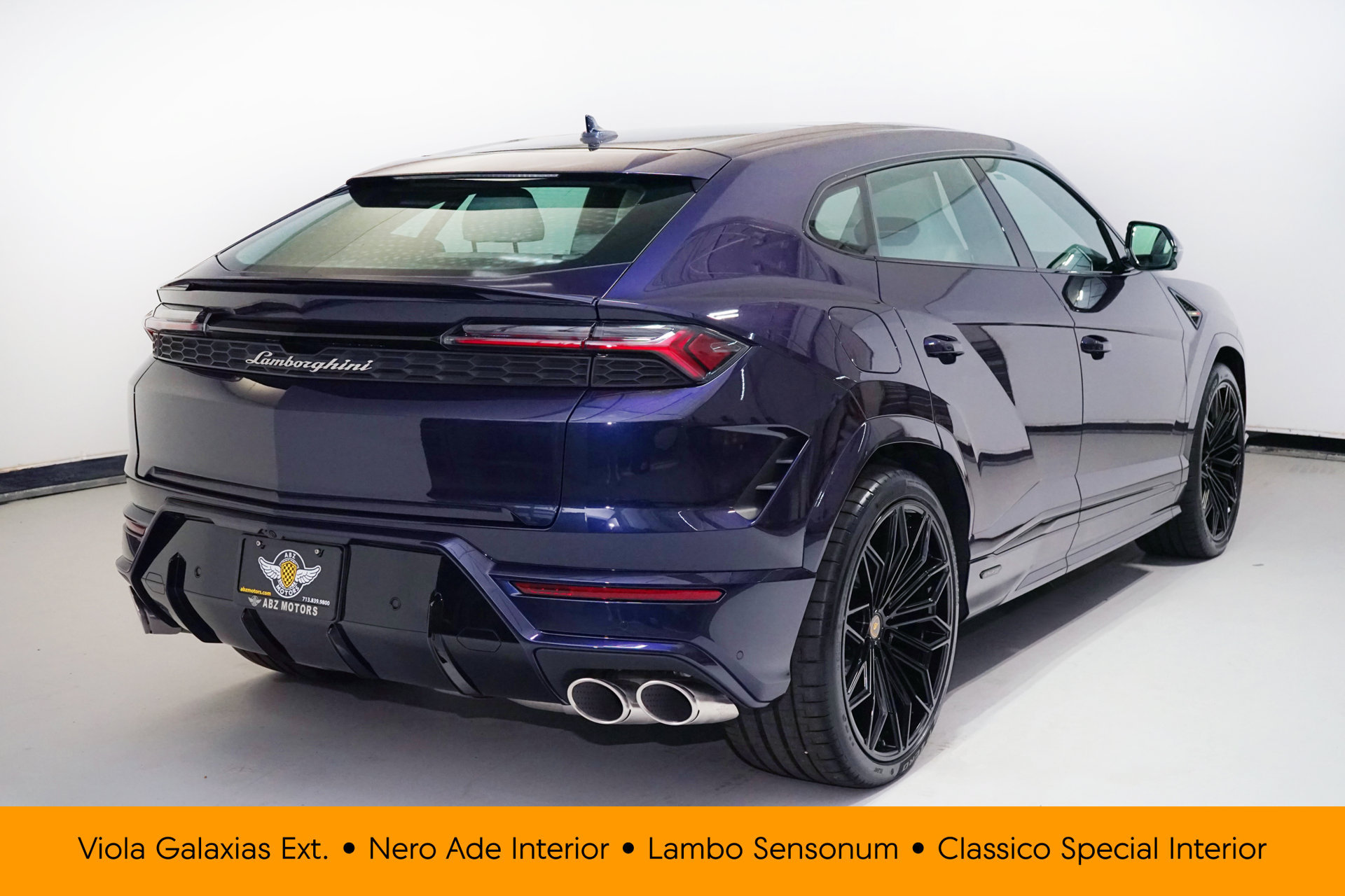 Used 2025 Lamborghini Urus SE AWD/4WD image 6